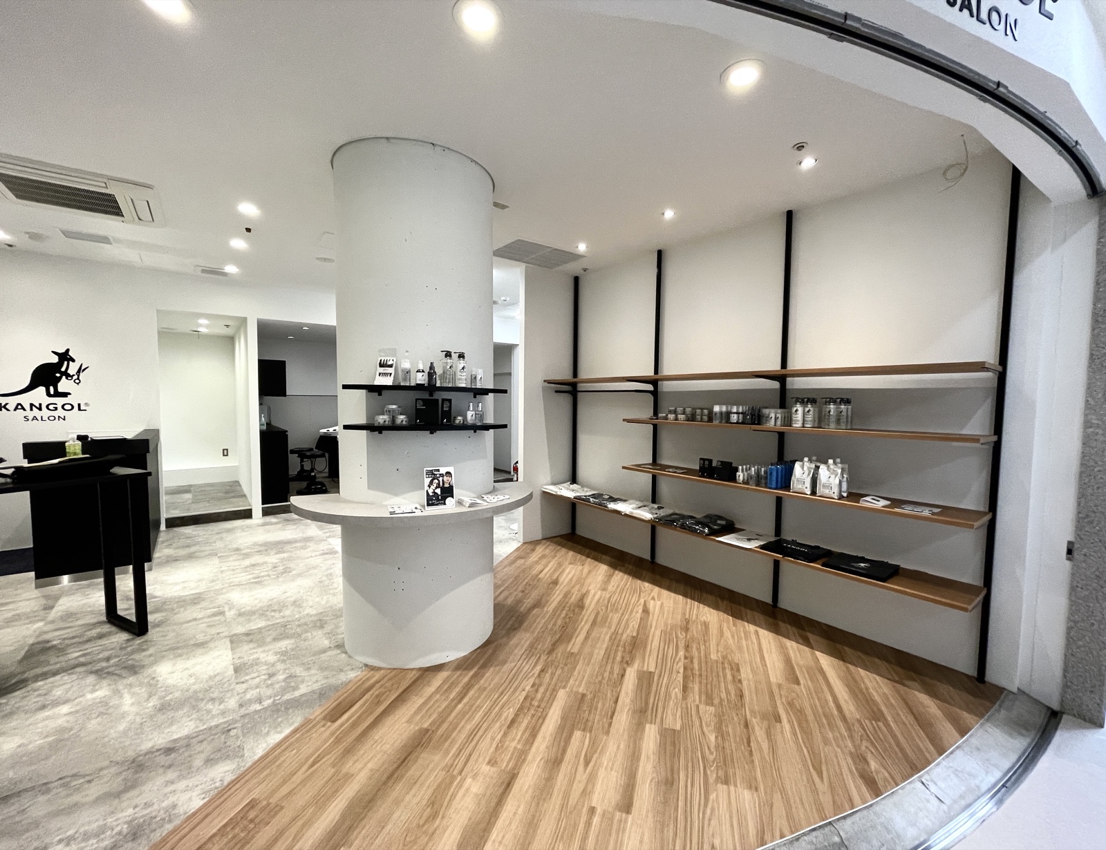 KANGOL SALON TOYAMA CENTRAL 店内